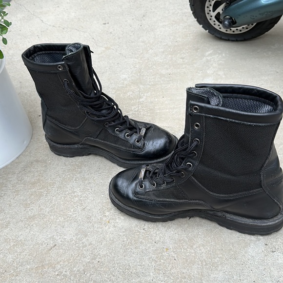 Danner 8” Acadia men’s lace up boots in black, size 9 - Picture 12 of 17